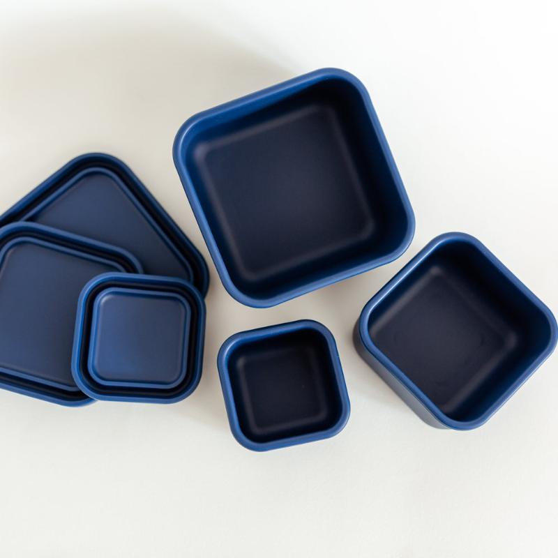 Adventure Snacks square nesting containers- royal blue